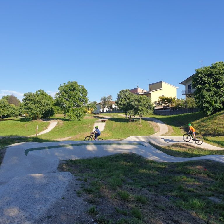 Bike Park 5 768x768