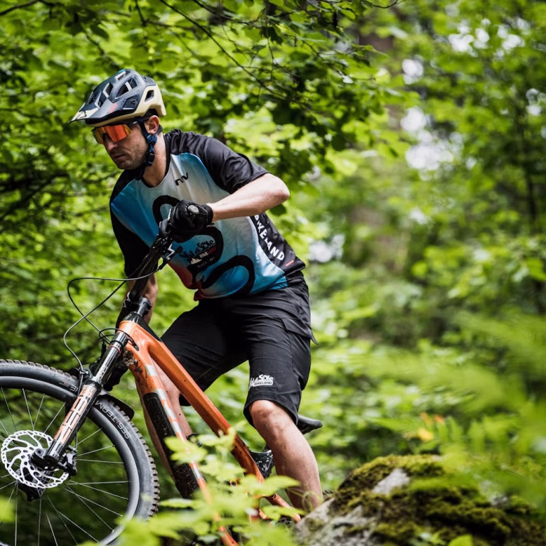 Centro Bike Val di Sole Noleggio Ebike Officina Bici 1 768x768