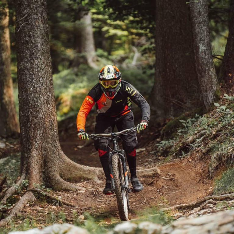 FAI ZONE Dolomiti Paganella Bike 2 768x768