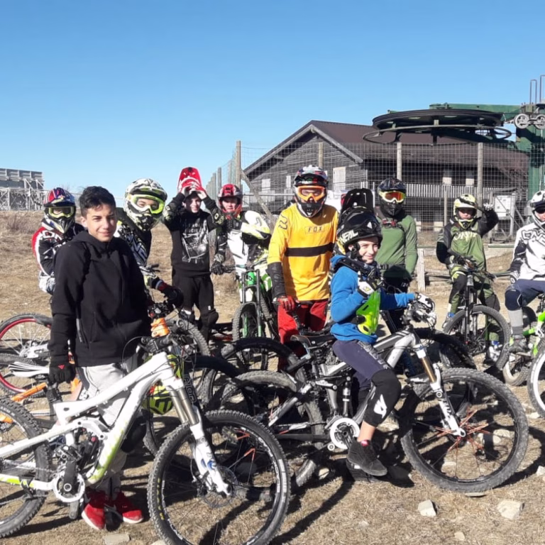 Scuola di Mountain bike e Biciclette MTB SCHOOL DEEP BIKE QUARTO ALTO 2 768x768