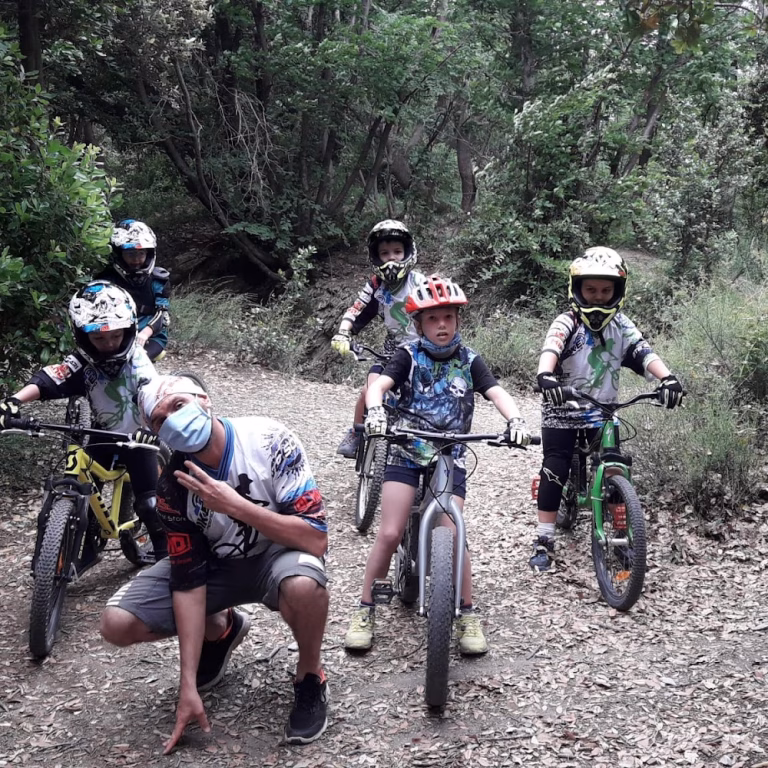 Scuola di Mountain bike e Biciclette MTB SCHOOL DEEP BIKE QUARTO ALTO 5 768x768