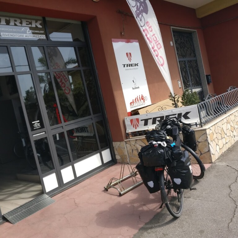Le Due Ruote   Trek Premium Store 0 5 768x768