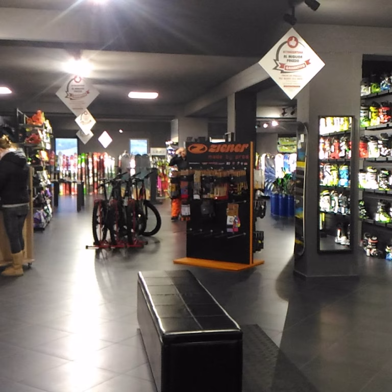 Mancini Store 4 768x768