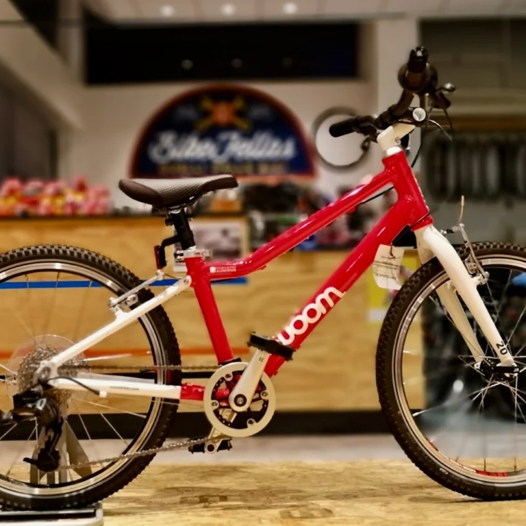 Bikefellas bar e officina 0 1 768x768