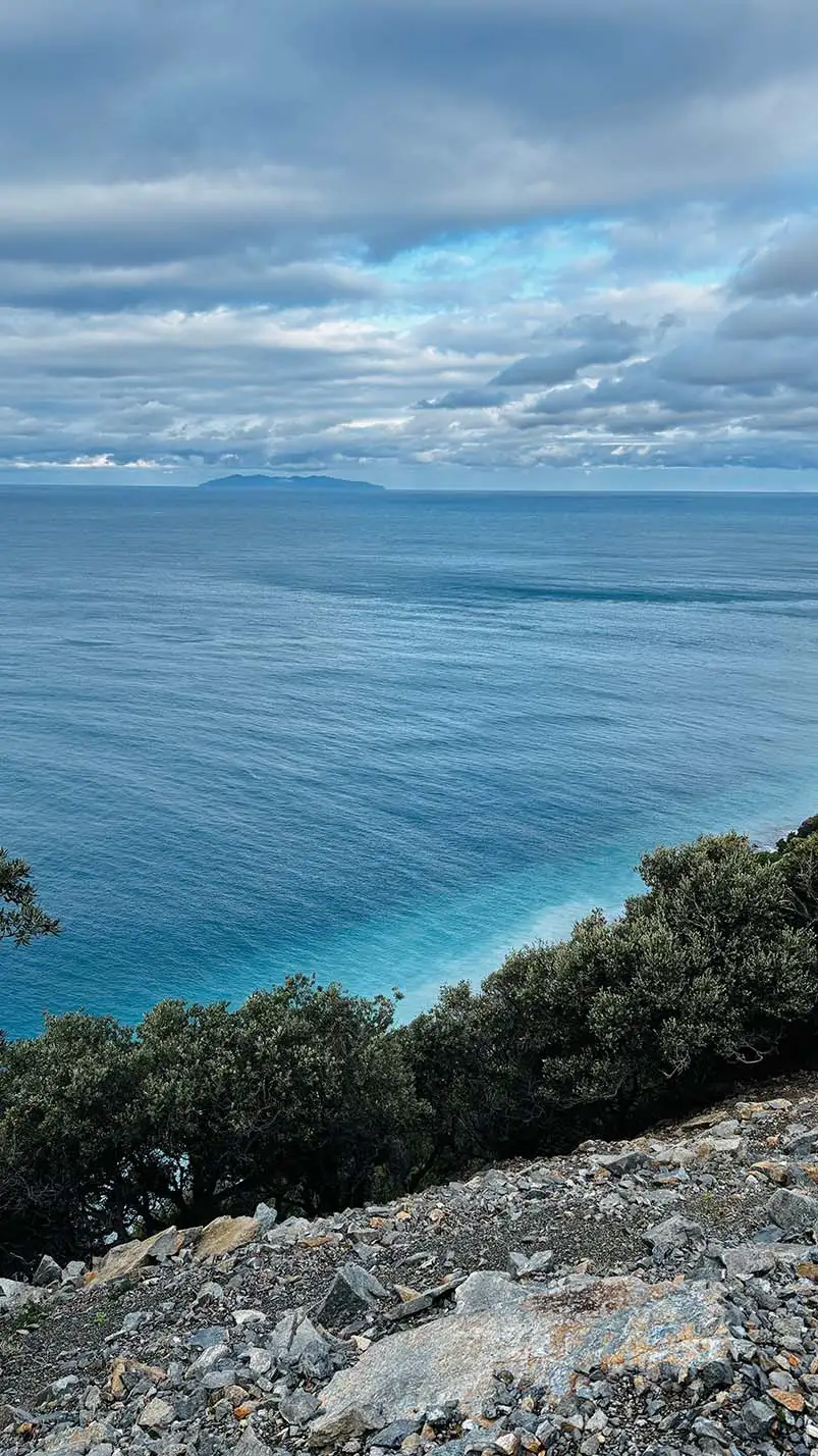 Isola d'Elba Vista sul mare itinerario isola elba 3