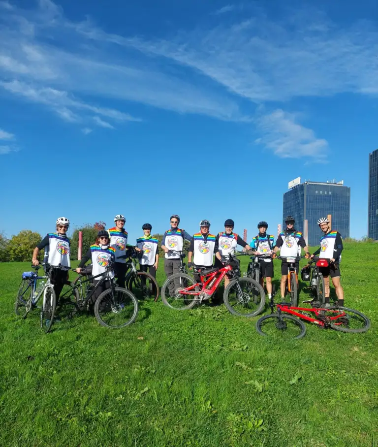 slowbikeschool1 768x908
