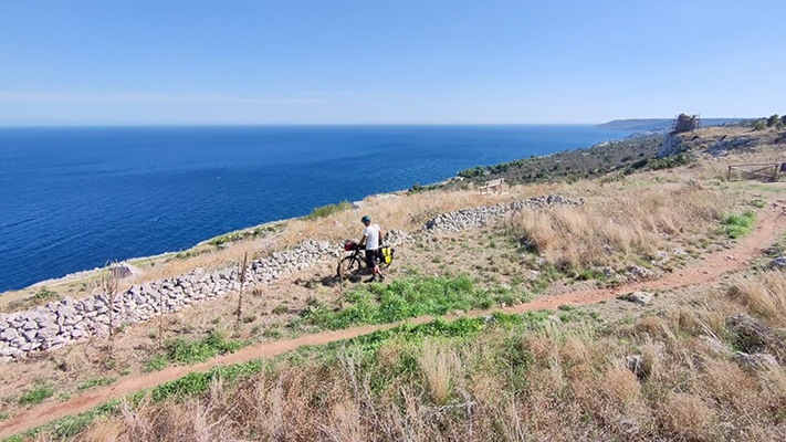 mare blu torre ciclista sasso panorama tricase