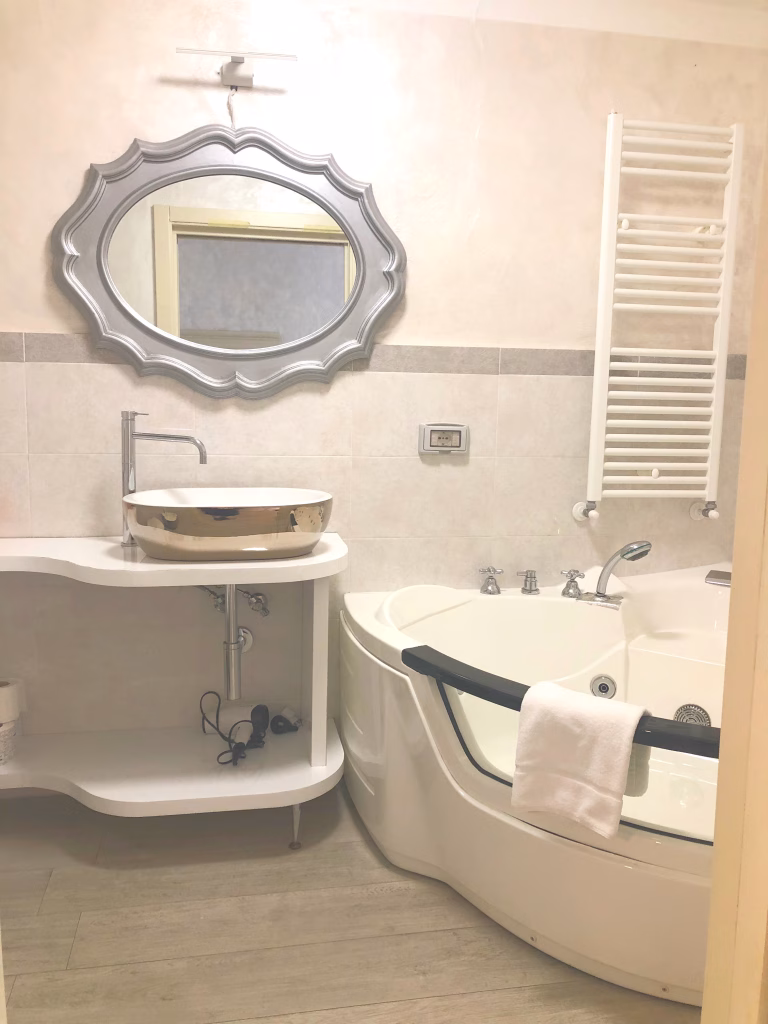 GUESTHOUSE AREZZO N.10 1 768x1024